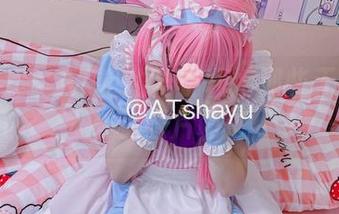 一探究竟：AT鲨的妻子和她那些无圣光的神秘图片吧！