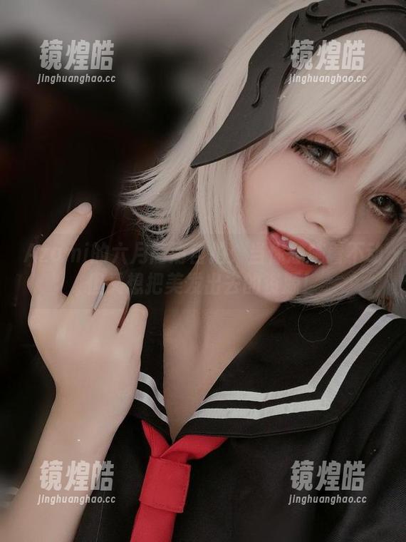 Azami Azami的六月高清自拍:当你想躺着不动但又想把美发出去的资源!