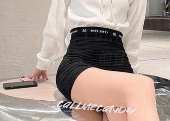 微密圈 - 在线写真，Callmecandy让我想起了小时候“装乖”的日子，谁说制服只属于校园？