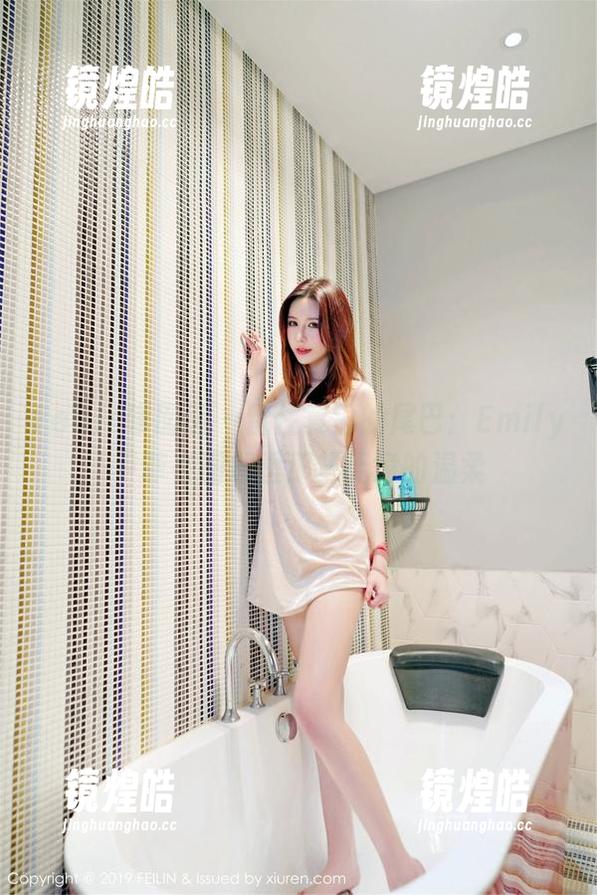 Feilin嗲囡囡-Emily尹菲 Feilin嗲囡囡 - 留住夏日的尾巴:Emily尹菲在图册里那些无意的温柔