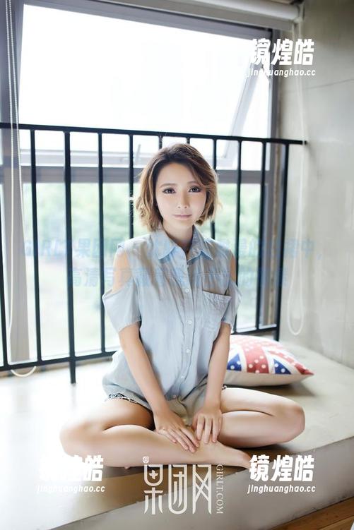 GIRLT果团网 - 沈醉在陈雅漫的白裙中，高清写真藏着我说不出的情愫