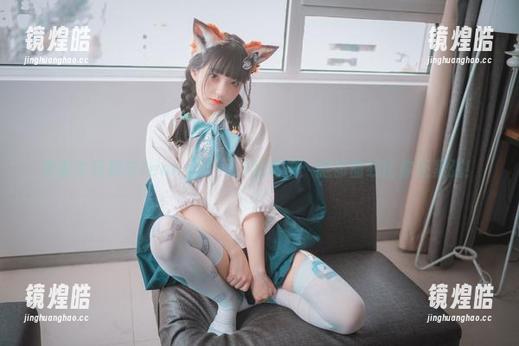 灵魂牛仔裤与Jenny(정제니)的私拍：腿部曲线比你还紧张！