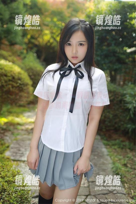 MFStar模范学院-一颗甜蛋黄a MFStar模范学院 - 一颗甜蛋黄a短裙:最新资源,让你瞬间告别“穿搭危机”!