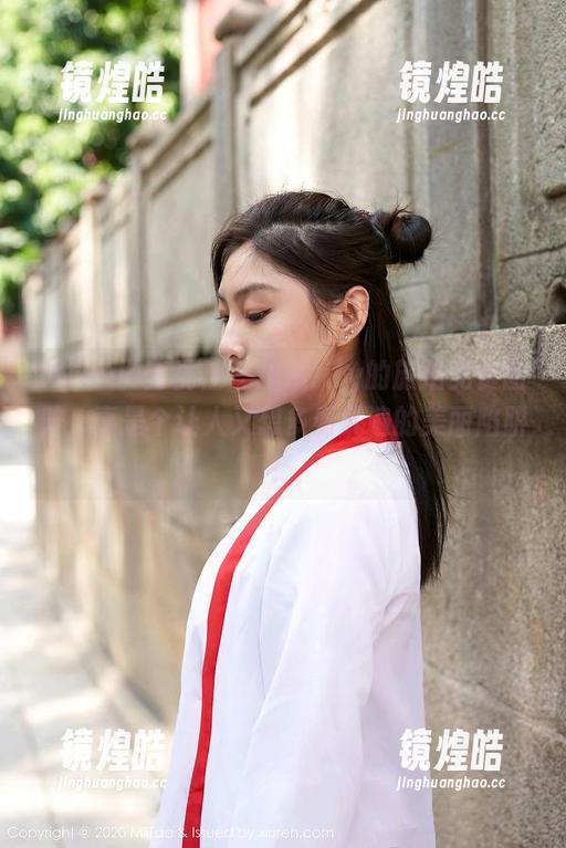 MiiTao蜜桃社 - 琉璃lily的旅拍免费图册，真是个让人又想多看几遍的美丽陷阱！