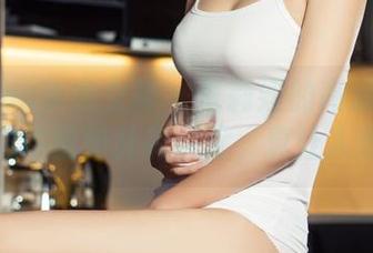 TouTiao头条女神 - 查莉娅的高清写真集：自拍也能如此有深度，真让人意外！