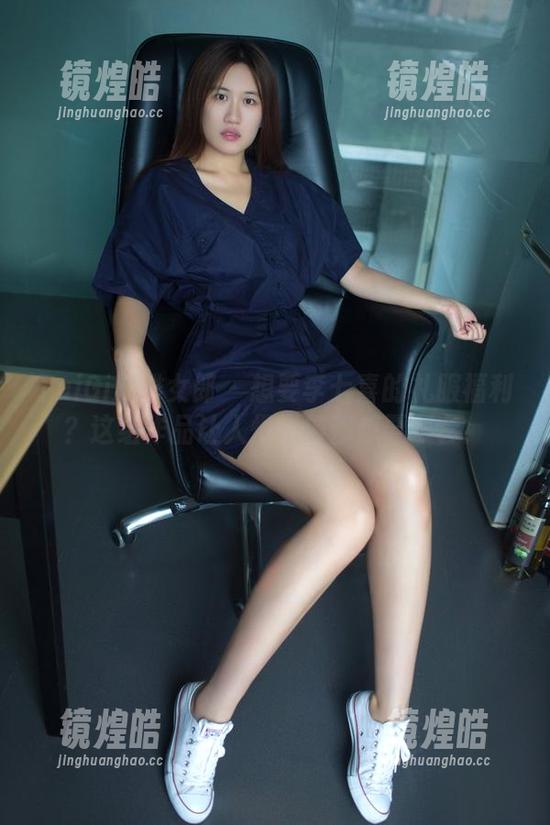 TuiGirl推女郎-李七喜 TuiGirl推女郎 - 想要李七喜的礼服福利?这组作品让人恨不得都想要一套!