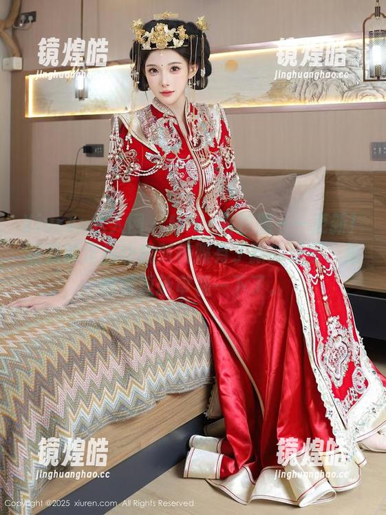Xiuren秀人网 - Miko酱校服——更新！这次的作品让我对校服有了新的理解，是时候重新审视一下了。