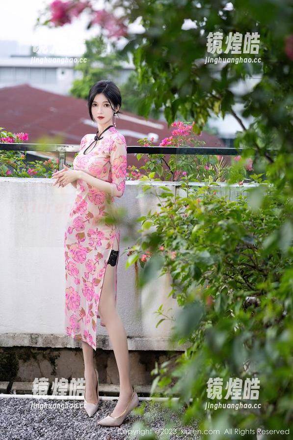 Xiuren秀人网 - 谢晚晚棉袜合集：为何这双袜子让人停不下来？
