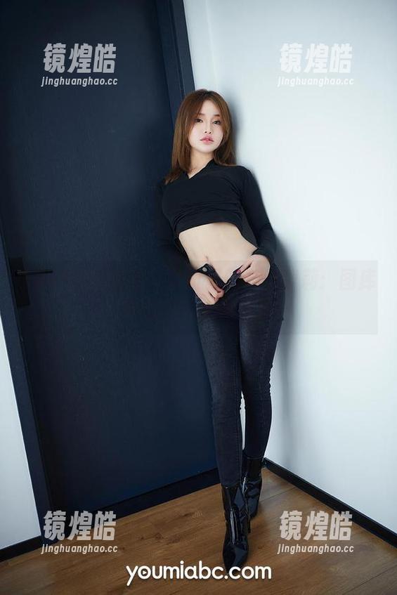 YouMi尤蜜荟-合法萝莉 YouMi尤蜜荟 - 夏日里的合法萝莉:图库中的瞬间美丽资源