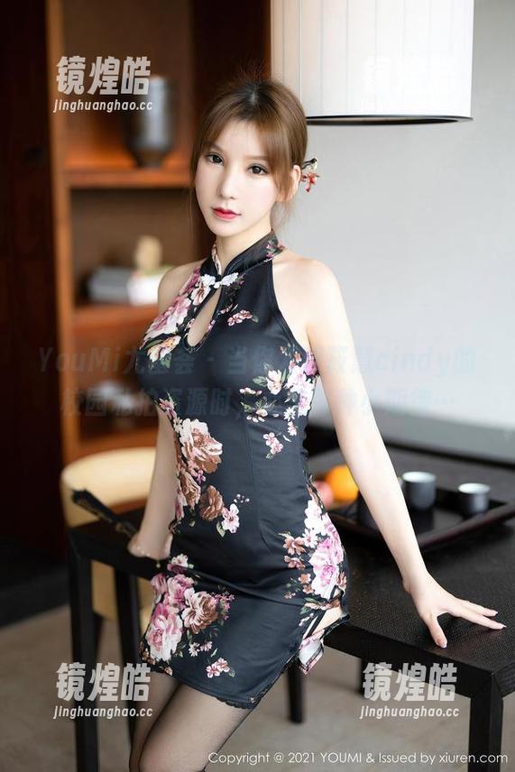 YouMi尤蜜荟-筱慧cindy YouMi尤蜜荟 - 当你发现筱慧cindy的校园私拍资源时,心里那种小期待…