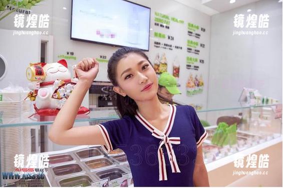 aiss-欣杨 aiss - 在线图集里的欣杨温柔:一秒钟让我想起了初恋的那些小心动。