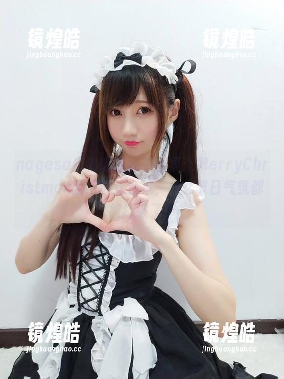 nagesa魔物喵 nagesa魔物喵的私拍图集:MerryChristmas就应该这么过,什么节日气氛都被打破了!