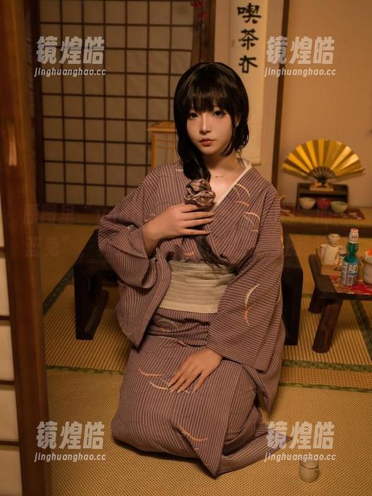 原图里“yuuhui玉汇(kokuhui)”的“蓝兔”，真是一种说不出的美，让我想到了……