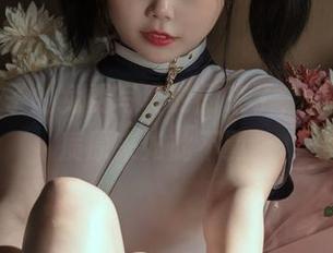 七月喵子的免费写真时间来了，小恶魔气质原来如此不羁。