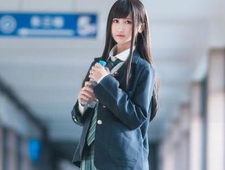 三度_69在线：兔耳女仆美图，仿佛置身梦中工作室！