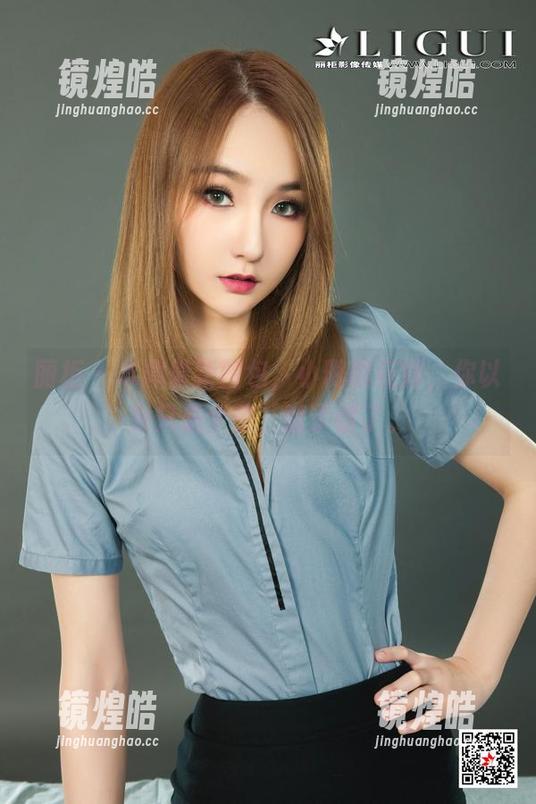 丽柜-小璐璐 丽柜 - 本周最新图包,小璐璐花嫁,你以为只是个美,错了错了。