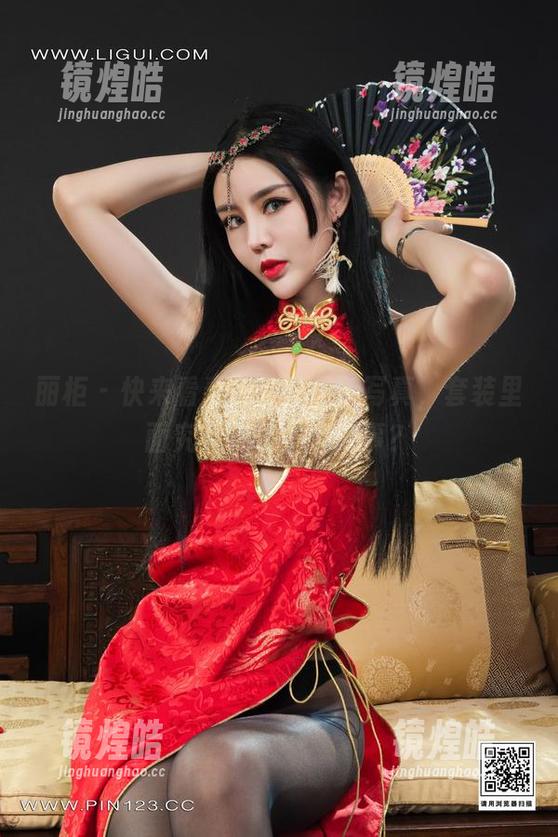 丽柜-白云 丽柜 - 快来看看白云的最新写真,套装里面究竟藏了多少故事?