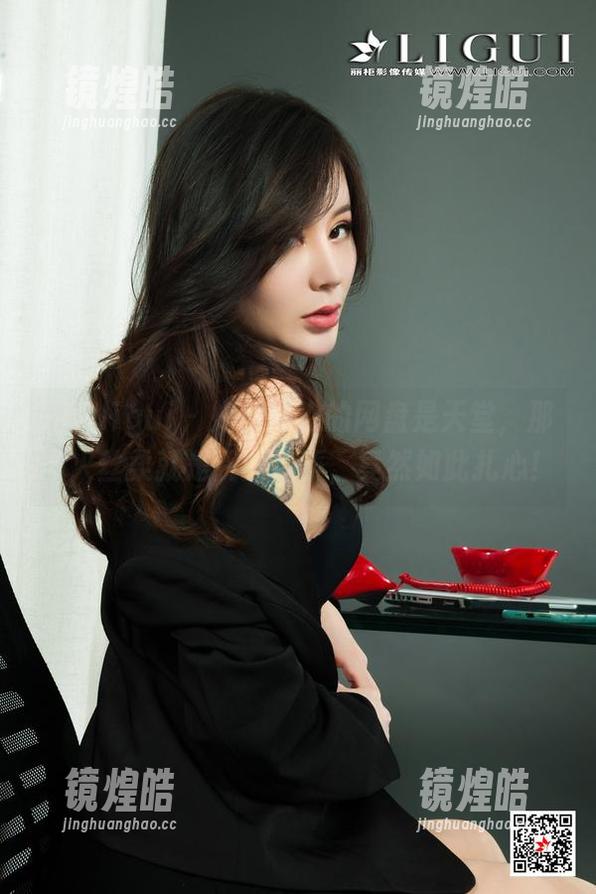 丽柜ligui-心心 丽柜ligui - 如果心心的网盘是天堂,那冰火丝柔就是我的心声,竟然如此扎心!