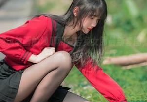 不可错过！兔玩映画的沙耶和爱宕兔女郎最新套图，唔，视线不知不觉就被吸引过去了！