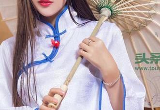 头条女神 - 李由美黑色私房作品：一场色彩与情感的探戈