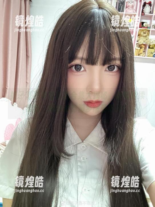 妍子坚不可摧 妍子坚不可摧礼服合集大揭秘,更新持续放送,跟随她的脚步感受魅力!