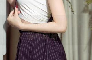 尤果网 - 绮里嘉的体操服图集：运动与美的奇妙结合