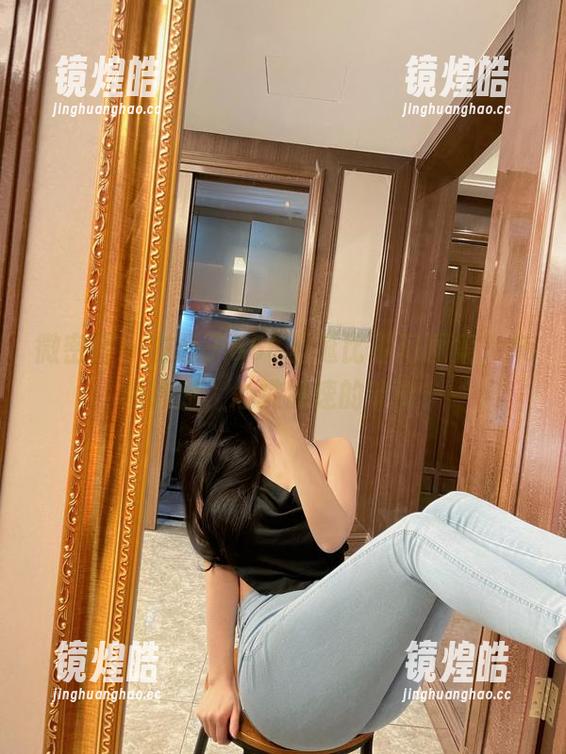 微密圈 - 左公子666圣诞比基尼图集，来点福利，心跳加速的节奏！