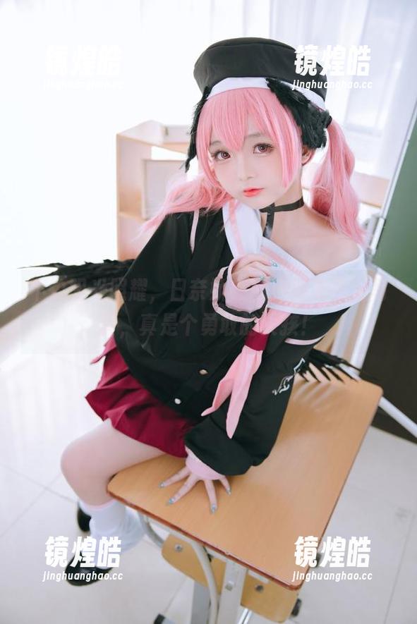 日奈娇 不怕阳光照耀,日奈娇在山野间无圣光写真,真是个勇敢的女孩!