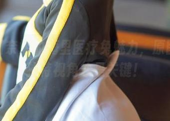 解锁日奈娇的梅里医疗兔魅力，原图里的独特视角才是关键！