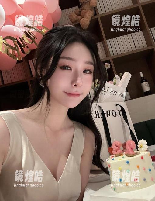 是小逗逗 微密圈 - 办公室趣事:是小逗逗教你如何让网盘里的作品更有趣!
