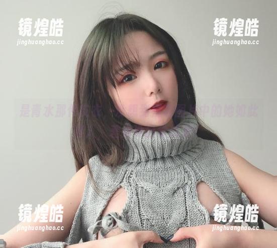 是青水那件皮衣，没想到福利图片中的她如此迷人，差点没自觉转发！