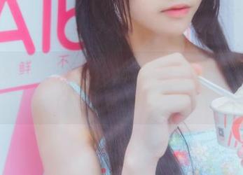 私拍也疯狂，桜桃喵的灰丝美图竟然有这种含义！