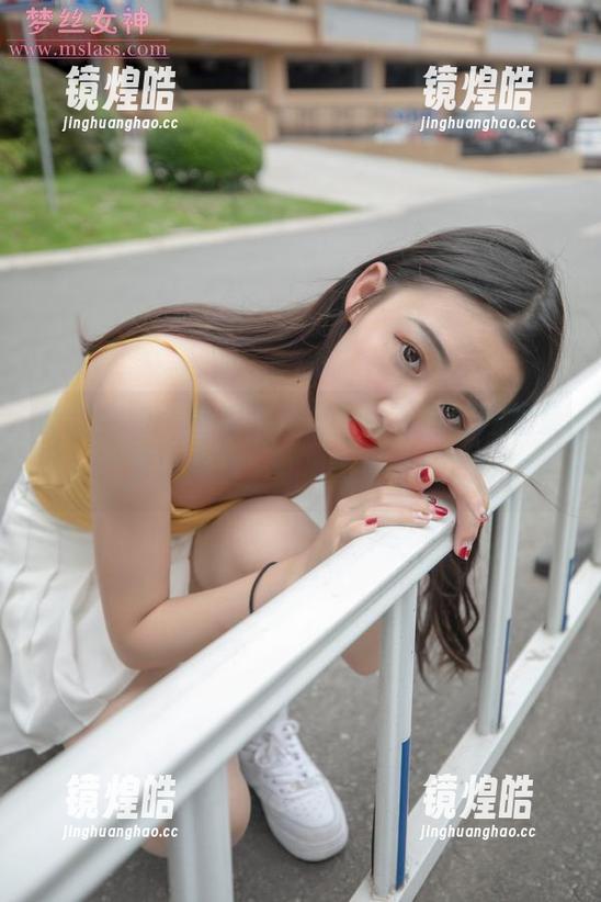 梦丝女神-花月舞 梦丝女神 - 清新不清新,花月舞校园图集更新来袭,你准备好了吗?