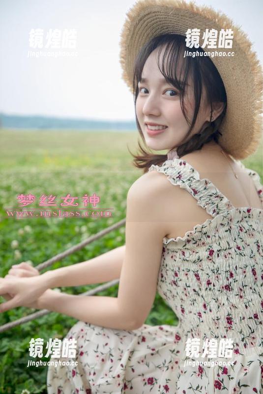梦丝女神-苏柔 梦丝女神 - 苏柔“美足”系列:高清作品里的舒适与放纵