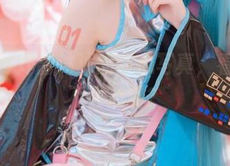 私拍女神炸酱沐沐的甜心写真，看看你会不会心动？