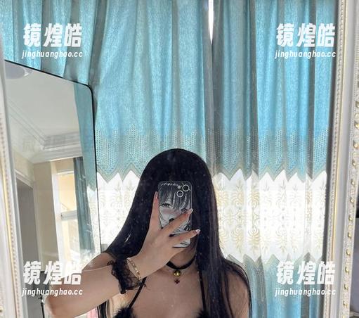 微密圈 - 圣诞福利来袭！猪饲料的私拍套图，满屏都是心动！