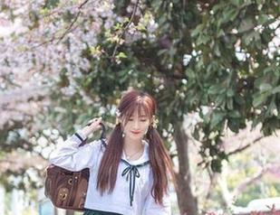 来看看王羽杉学姐的写真，准备好了吗？她的魅力会刷爆你的屏！