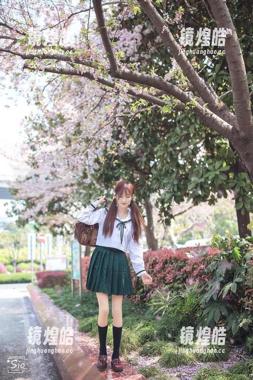 王羽杉 来看看王羽杉学姐的写真,准备好了吗?她的魅力会刷爆你的屏!