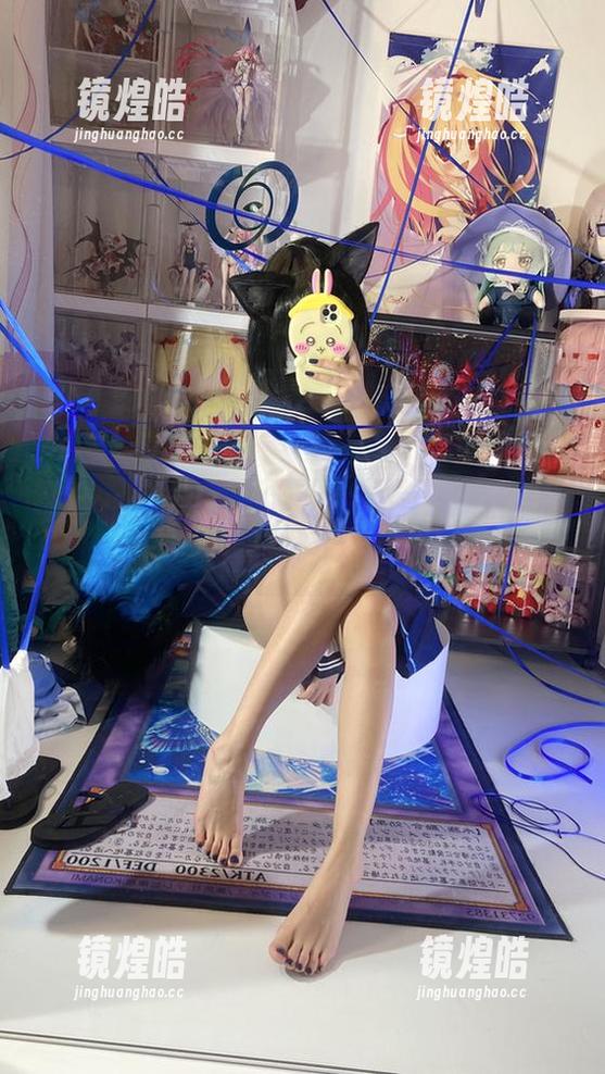 跟白栎Shirly一起玩转私房写真，桔梗的花样姿势连我都忍不住想模仿！