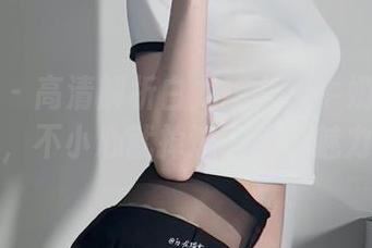 微密圈 - 高清解析白龙猫女：牛奶长靴的原图，不小心就掉进了她的魅力里。