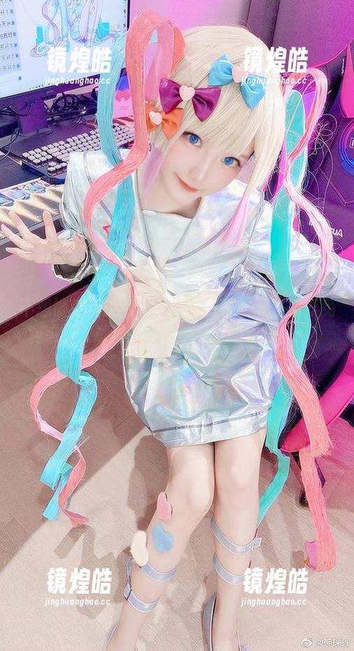 神探火狸狸 不想被生活折磨?神探火狸狸的双生视界免费来临,试试下载一个“双重快乐”吧!