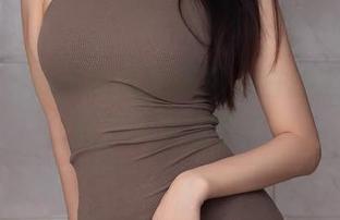 秀人网 - 南乔的高清写真，白丝之下到底藏了多少故事？