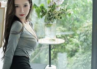 秀人网 - 媃柔的粉色之旅：高清照片记录下那些不一样的美！