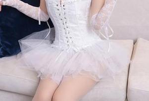 秀人网 - 小茉莉jasmine的女神私拍：是谁画出了如此美丽的今日运势！