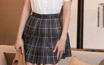 秀人网 - 徐莉芝Booty制服高清合集：看她如何在好感度和学霸气质之间游刃有余！