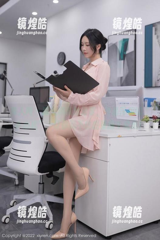 秀人网 - 戴允祺灰丝分享，作品背后的“小心机”，让你忍不住想要探个究竟！