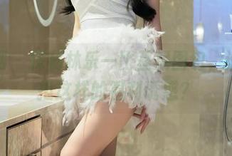 秀人网 - 探秘林乐一比基尼图包，谁能抗拒这样的福利诱惑？