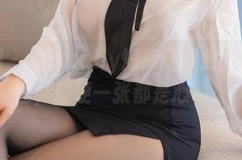 秀人网 - 沐沐baby短裤狂想曲：精选美图，随便一张都是心动！