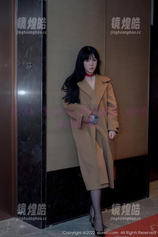 秀人网 - 良人非爱人精选写真集：这修女也太撩了吧？
