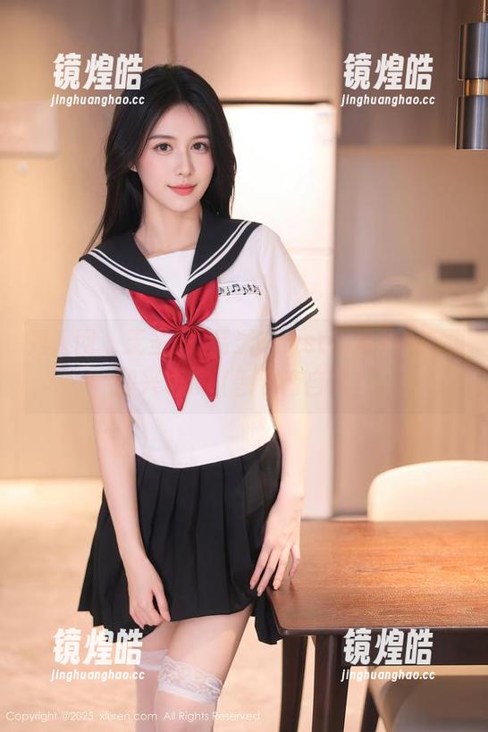 秀人网 - 无圣光+荡漾Crystal婚纱=美丽即兴表演（图包请自取）